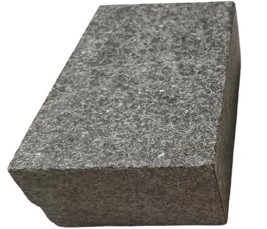Dark grey black granite cobbles top flamed cubes Dark grey black granite cobbles top flamed cubes